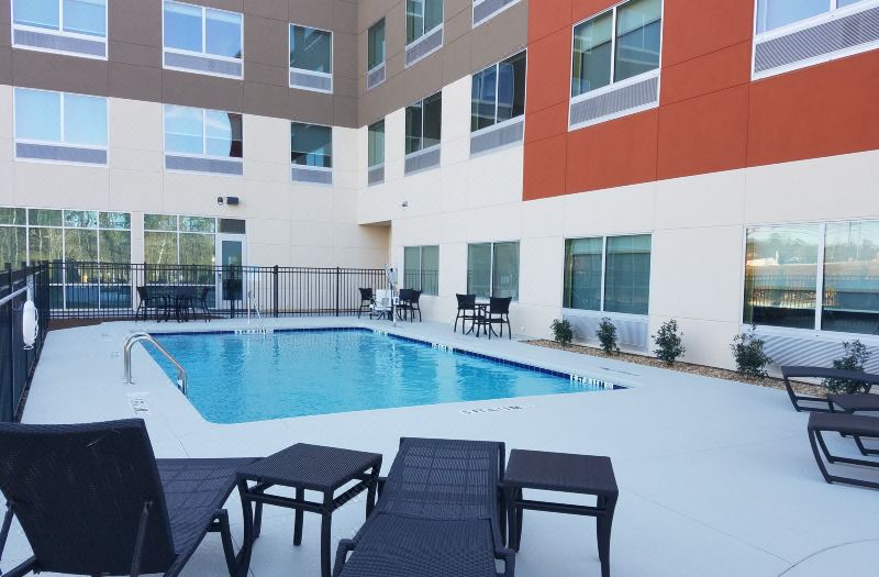 Holiday Inn Express & Suites Carrollton West by IHG photo 2