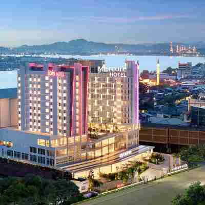 Mercure Samarinda Hotel Exterior