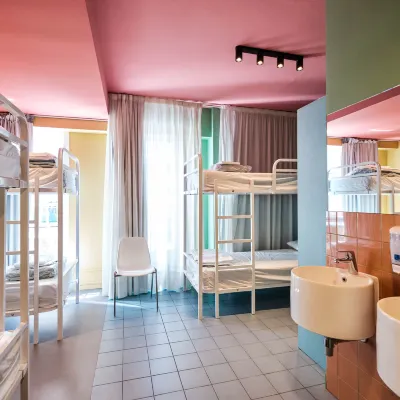 Loop Inn Hostel Santiago de Compostela Hotels near Praza de Abastos