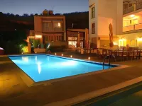 Antonis G. Hotel Apartments - piscina