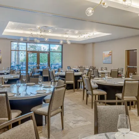 DoubleTree by Hilton Charleston Riverview
