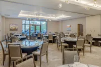DoubleTree by Hilton Charleston Riverview - breakfast
