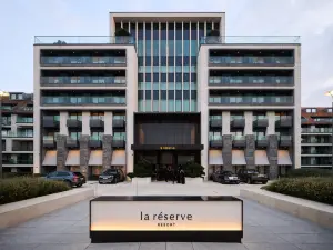 La Réserve Resort