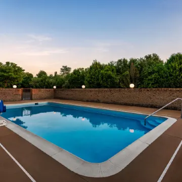 Holiday Inn Express WINCHESTER SOUTH STEPHENS CITY by IHG