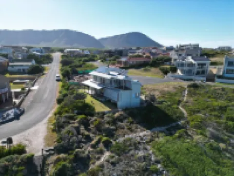 Xairu: 3 bedroom seaside gem on Walker Bay Hotels in Gansbaai