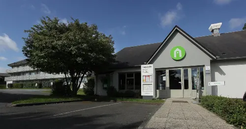 Brit Hôtel & Restaurant Dinan - Taden Hôtels à : Plancoët