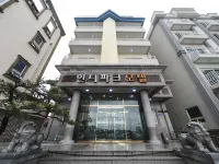 Gangneung Gyeongpodae Interpark 安木海灘（Anmok Beach）附近的飯店