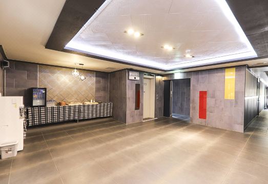 숙소 내부 전경