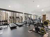 Sleek 1-Bed Canberra Flat with Gym & Sauna Access