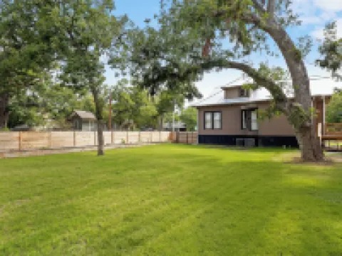 Ellie Marie House Hotels in Seguin