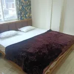 OM TRINETRA PALACE - vasca da bagno