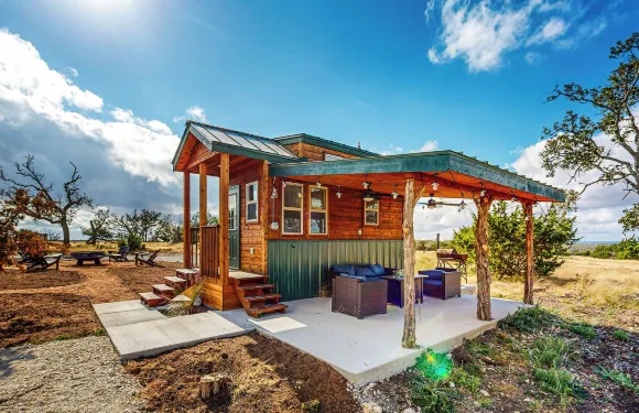 牧場上的迷人開間小屋