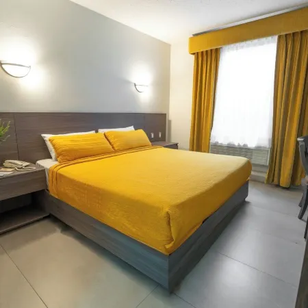 Fastos Hotel
