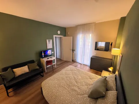 Le dimore di corso Torino Отели рядом с достопримечательностью «Stadio Cameri»