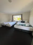 The Commercial Hotel Motel - balcony
