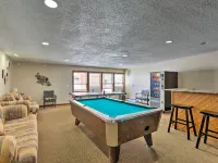 Mtn-View Silverthorne Gem w/ Shared Hot Tub Hotels in Silverthorne