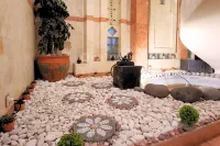 Jambrut Inn