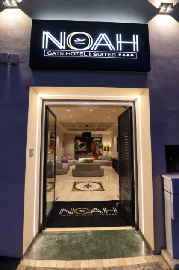 Noah Gate Hotel & Suites