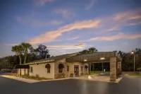 Best Western Inn of Palatka - parking