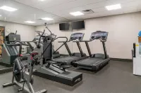 Quality Inn & Suites - Gym