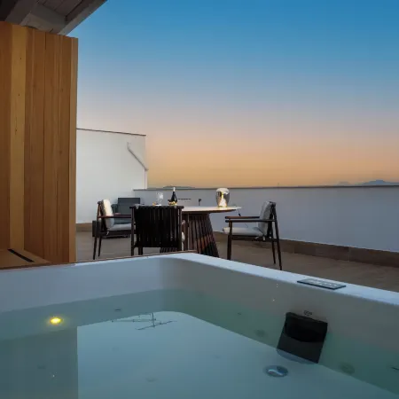 Skyline Boutique Hotel