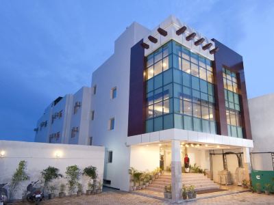 Hotel Deviram Palace