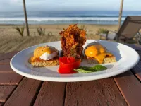 Cerritos Beach Inn
