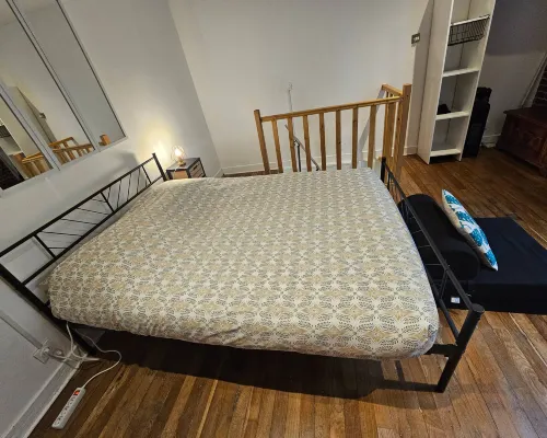 35 m² duplex 8 min walk to Montluçon train station Hotels in Montlucon