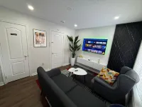 Cozy Two-Level Apartment with Separate Entrance in Brampton