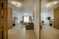 Bronze Suites
