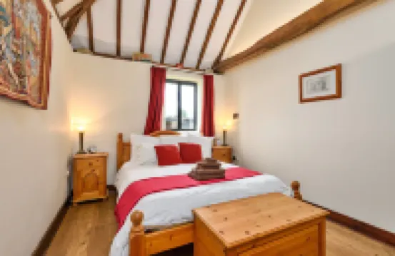 Holiday Home in Kent Near Scenic Parks