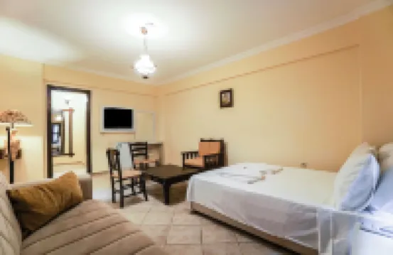 Mira Suites