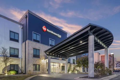Best Western Plus Austin Airport Inn  Suites