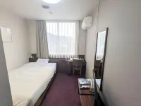 Hotel Crown Hills Miyoshi - 2-Star