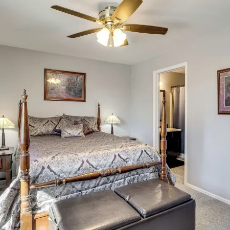 4 Mi to Main St: Grand Junction Townhome w/ Patio!