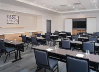 Hyatt House Schenectady / Mohawk Harbor