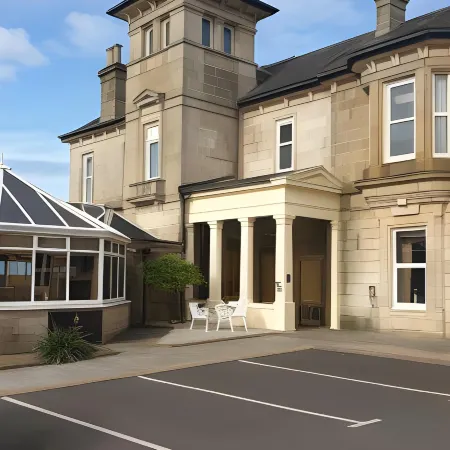 Fairfield House Hotel
