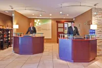 Holiday Inn BLOOMINGTON-UNIVERSITY AREA by IHG - bar