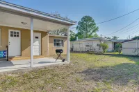 Private Yard & Patio! Tampa Bay Family Getaway - 2-Star