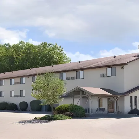 Super 8 by Wyndham Yankton