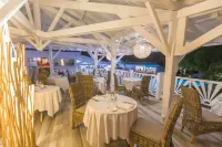 Le Relais du Moulin - Hôtel de Charme & Spa Adult Only - parking