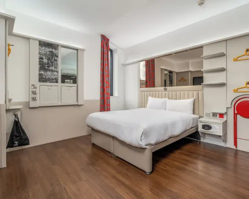 Point A Hotel Glasgow Hoteles cerca de Teatro Pavilion