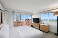 The Ambassador Hotel of Waikiki, Tapestry Collection by Hilton - Rooftop Pools