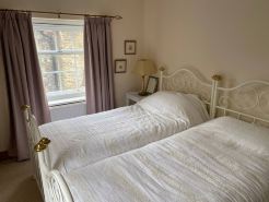 Kent Apartment 2 bed  in Sandwich, with Free Parking