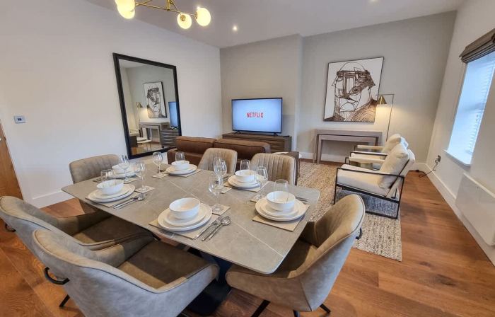 Luxury Altrincham Apartment by City SuperHost