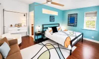 House 5863- Chicago's Premier Bed and Breakfast - balcón