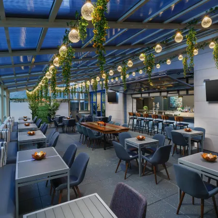 Hyatt Place New York Chelsea Отели рядом с достопримечательностью «Парк «Хай-Лайн»»