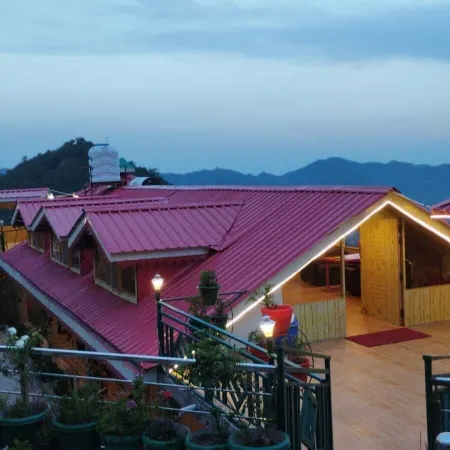 Hotel Pine View Kasauli