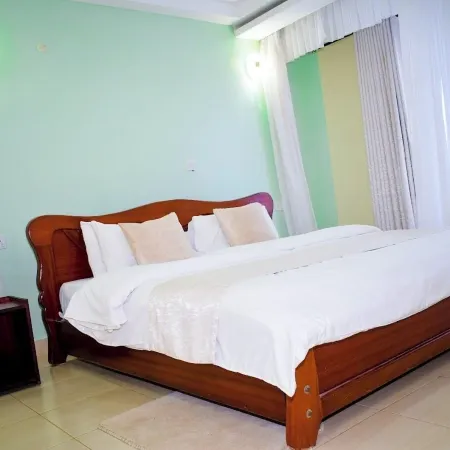 Kelvian Hotel  Wote