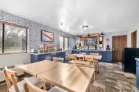 AmericInn by Wyndham Delafield